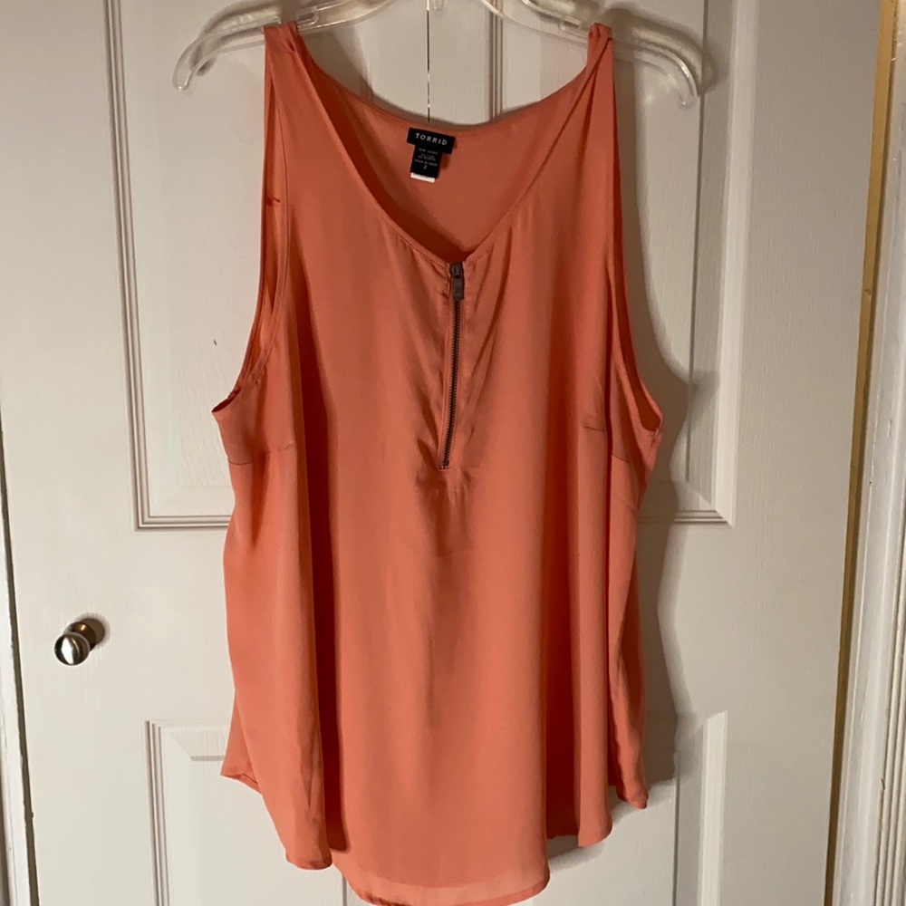 Coral zip tank top